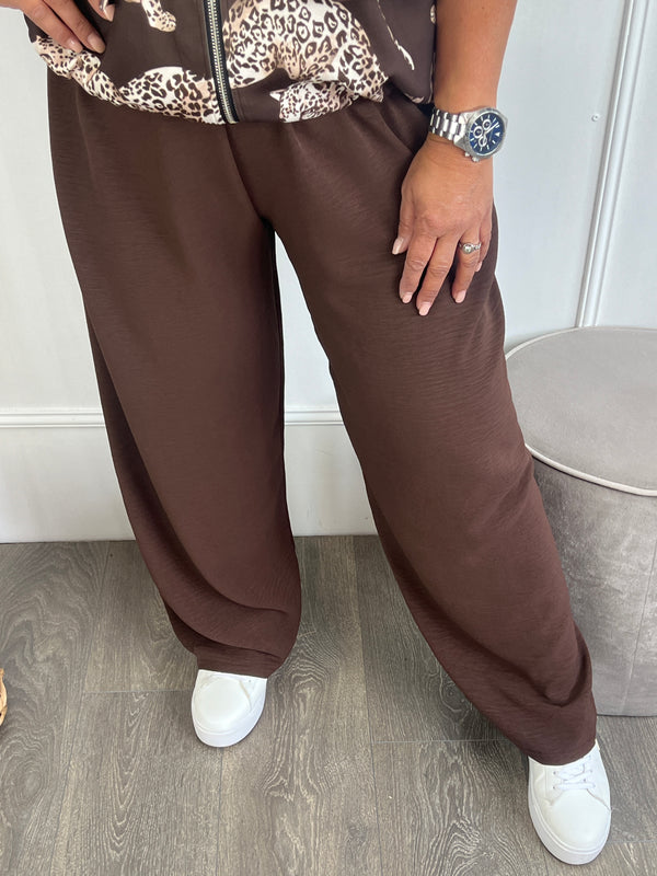 Basis Broek Isa Bruin