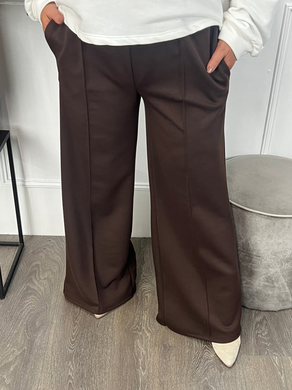 Broek Belinda chocoladebruin